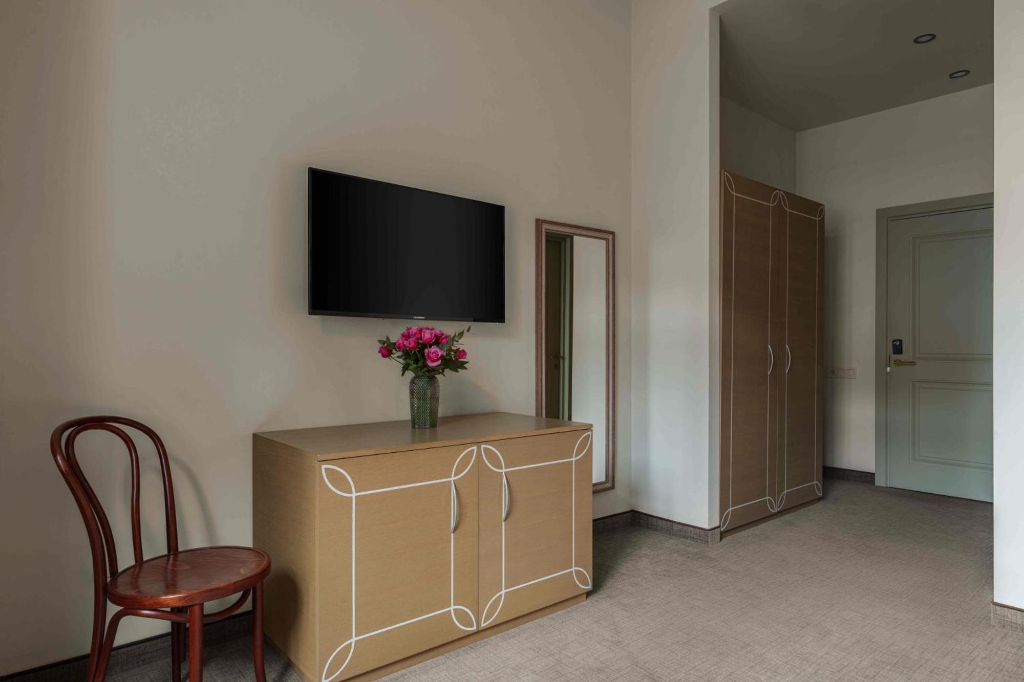 Grand Hotel Gyumri By Apricot Hotels 外观 照片